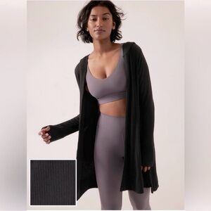 NWT-Athleta Black Harmony Pose Wrap, M